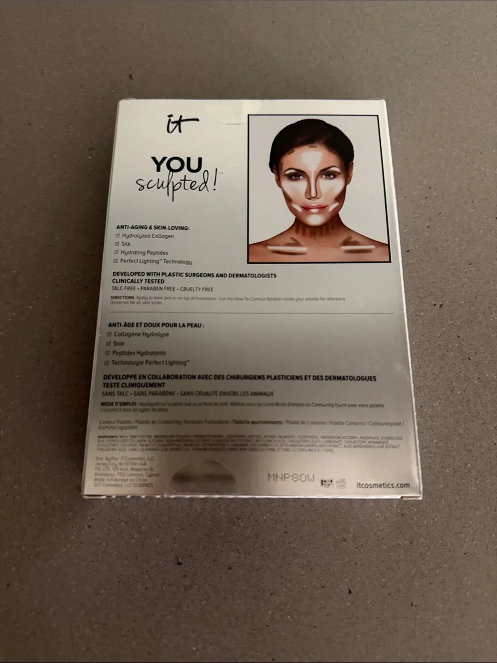 it cosmetics YOU sculpted! Universal Contouring Palette - Rose & Champagne Tones - Picture 2 of 2